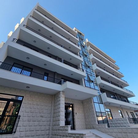 Adriatic Apartments Будва Екстер'єр фото