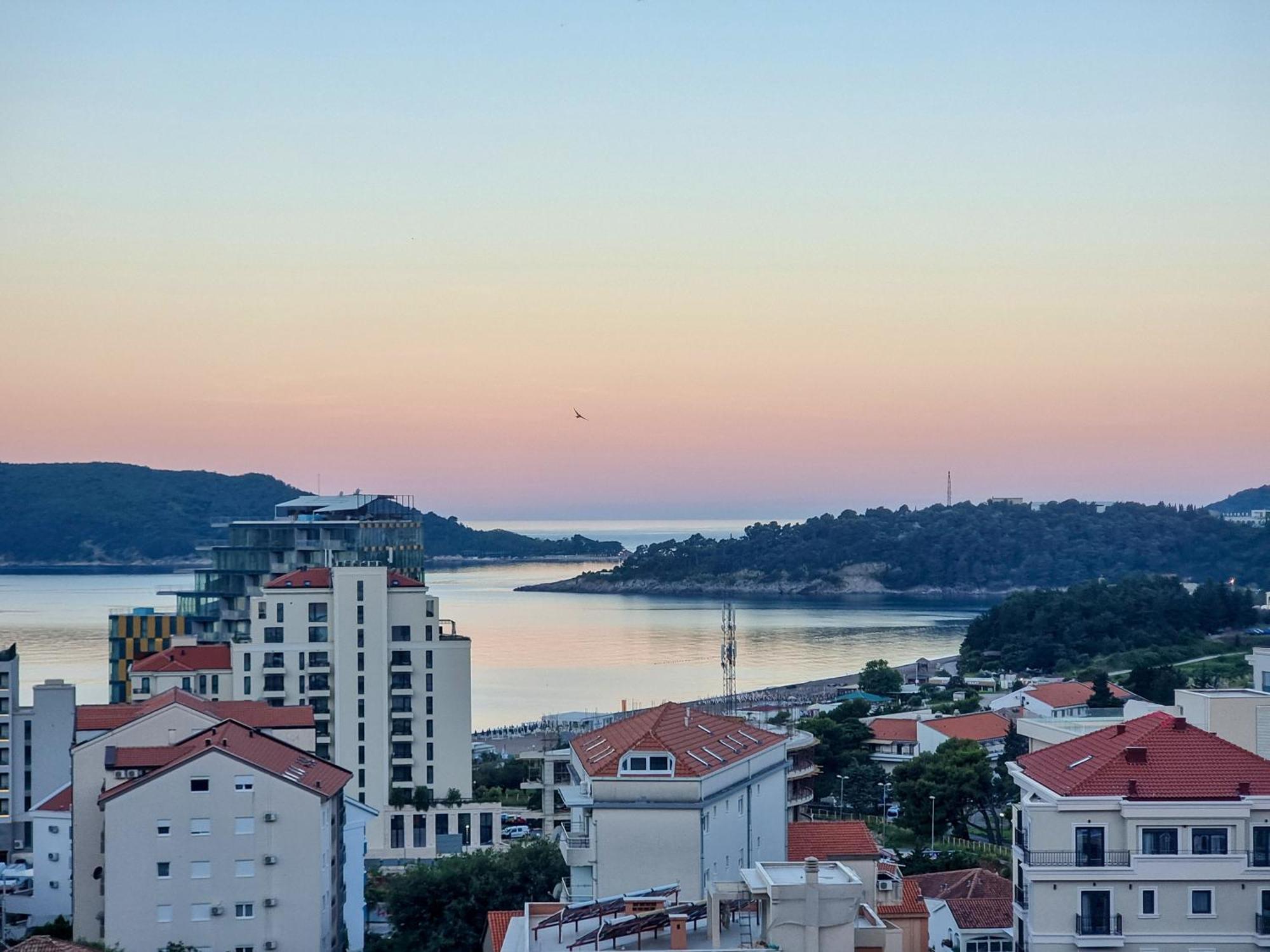 Adriatic Apartments Будва Екстер'єр фото