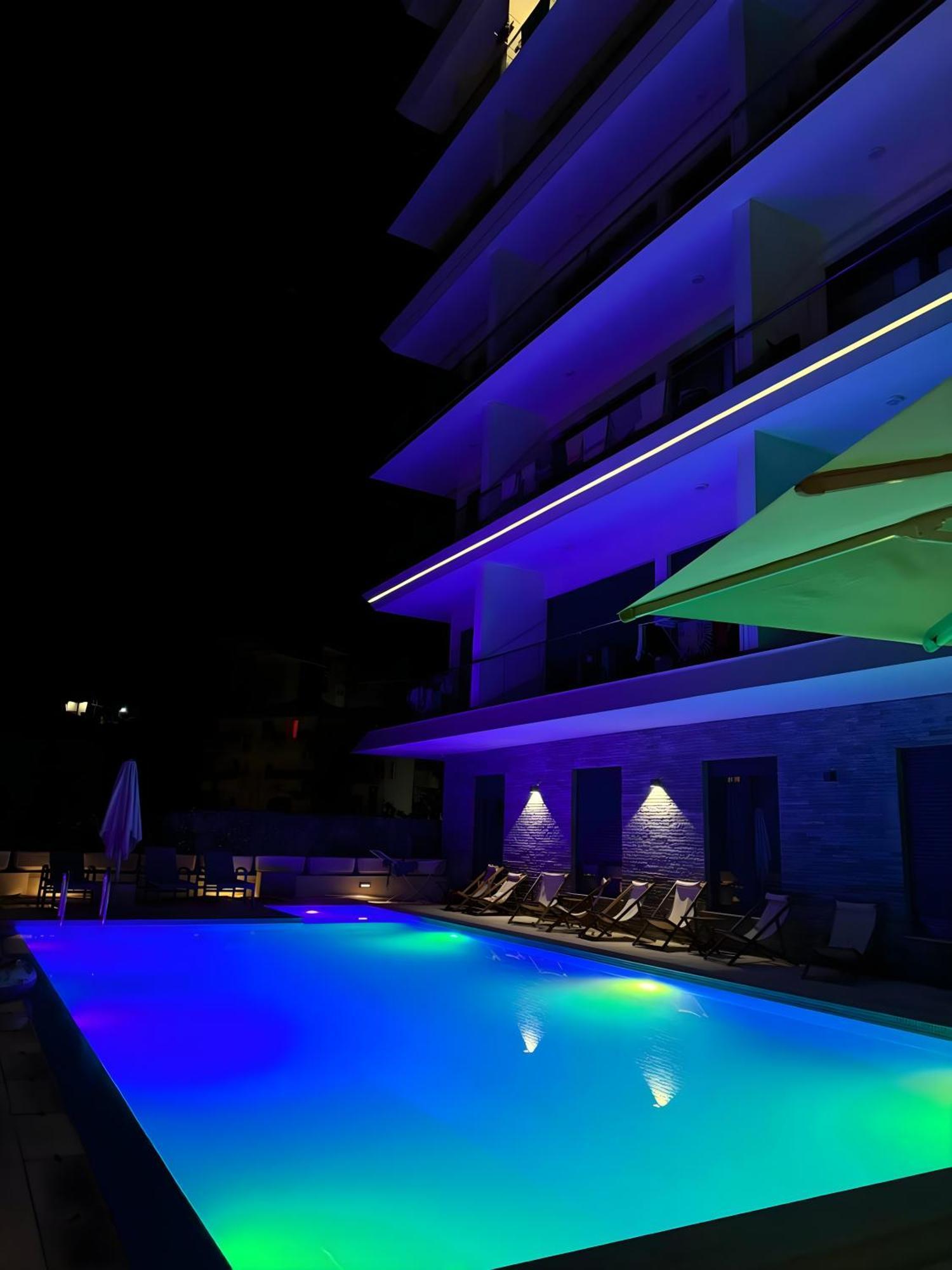 Adriatic Apartments Будва Екстер'єр фото